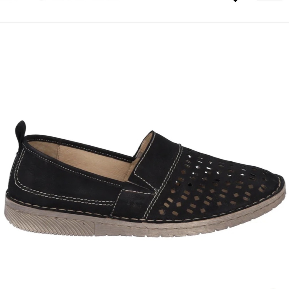 Josef Seibel Sofie 27 shoe in black leather, US 9-9.5, European size 40